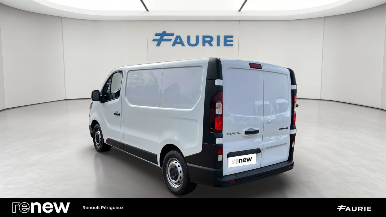 Acheter Renault Trafic 3 TRAFIC FG BLUE DCI 130 L1H1 3T GSR2 ADVANCE 4p occasion dans les concessions du Groupe Faurie