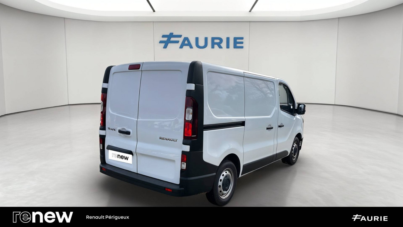 Acheter Renault Trafic 3 TRAFIC FG BLUE DCI 130 L1H1 3T GSR2 ADVANCE 4p occasion dans les concessions du Groupe Faurie