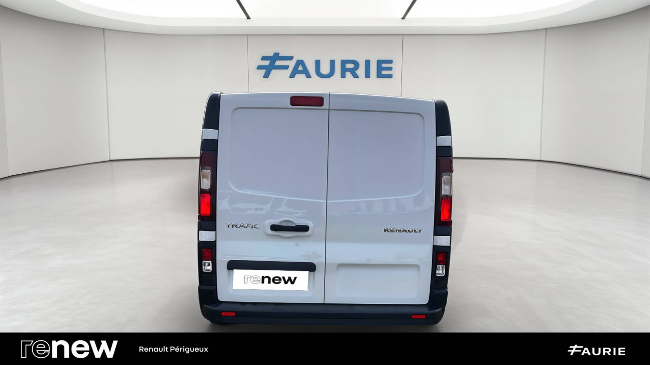 Acheter Renault Trafic 3 TRAFIC FG BLUE DCI 130 L1H1 3T GSR2 ADVANCE 4p occasion dans les concessions du Groupe Faurie