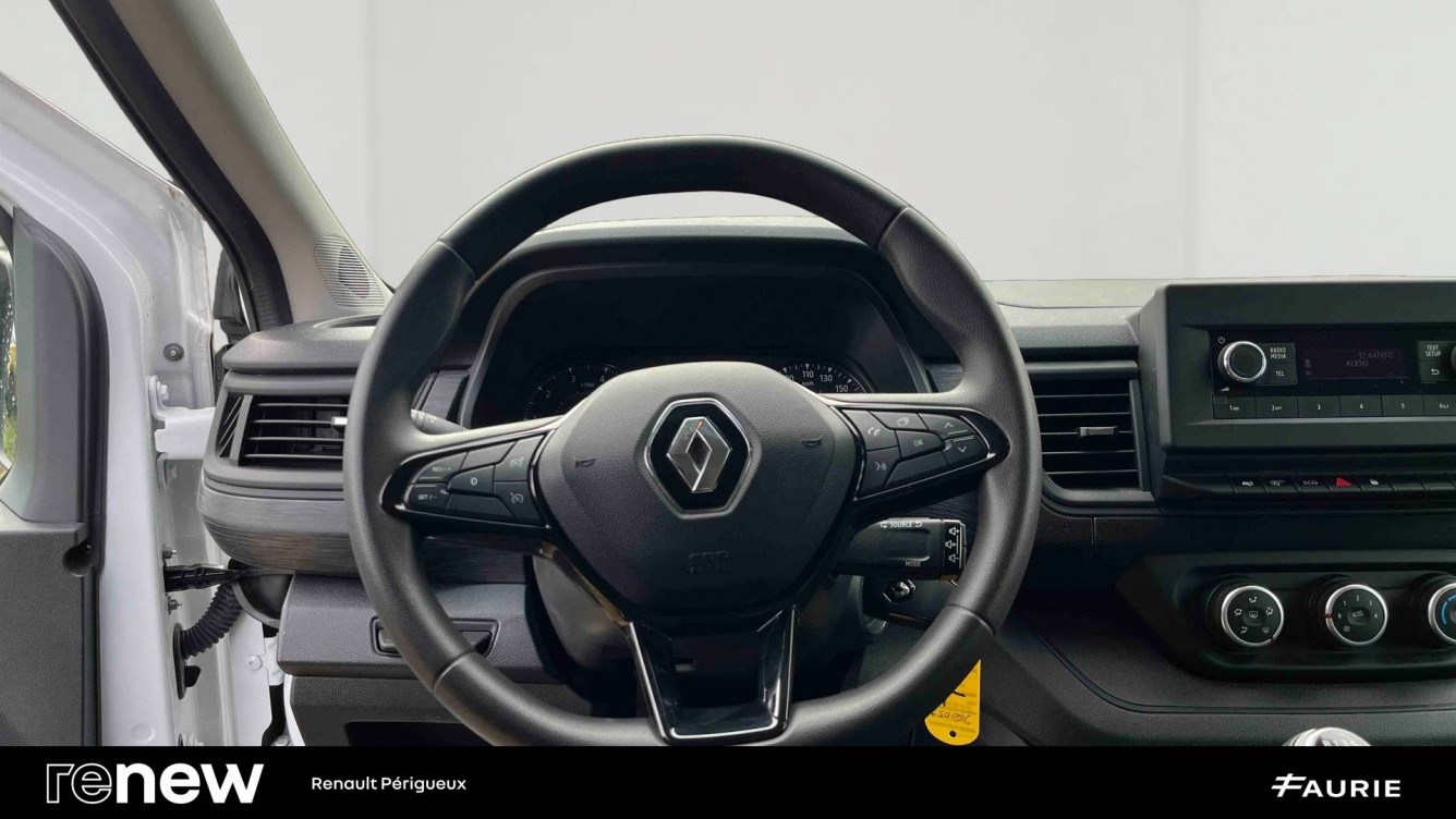 Acheter Renault Trafic 3 TRAFIC FG BLUE DCI 130 L1H1 3T GSR2 ADVANCE 4p occasion dans les concessions du Groupe Faurie