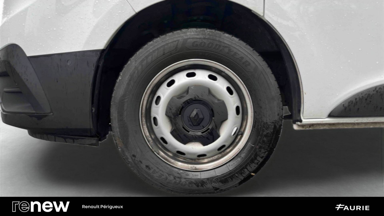 Acheter Renault Trafic 3 TRAFIC FGN L2H1 3000 KG BLUE DCI 150 CONFORT 4p occasion dans les concessions du Groupe Faurie