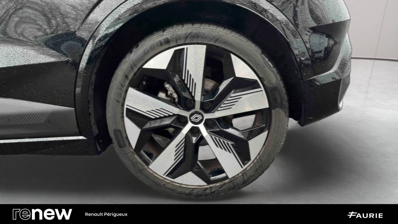 Acheter Renault Megane E-Tech Megane E-Tech 220 ch autonomie confort GSR2 Techno 5p occasion dans les concessions du Groupe Faurie