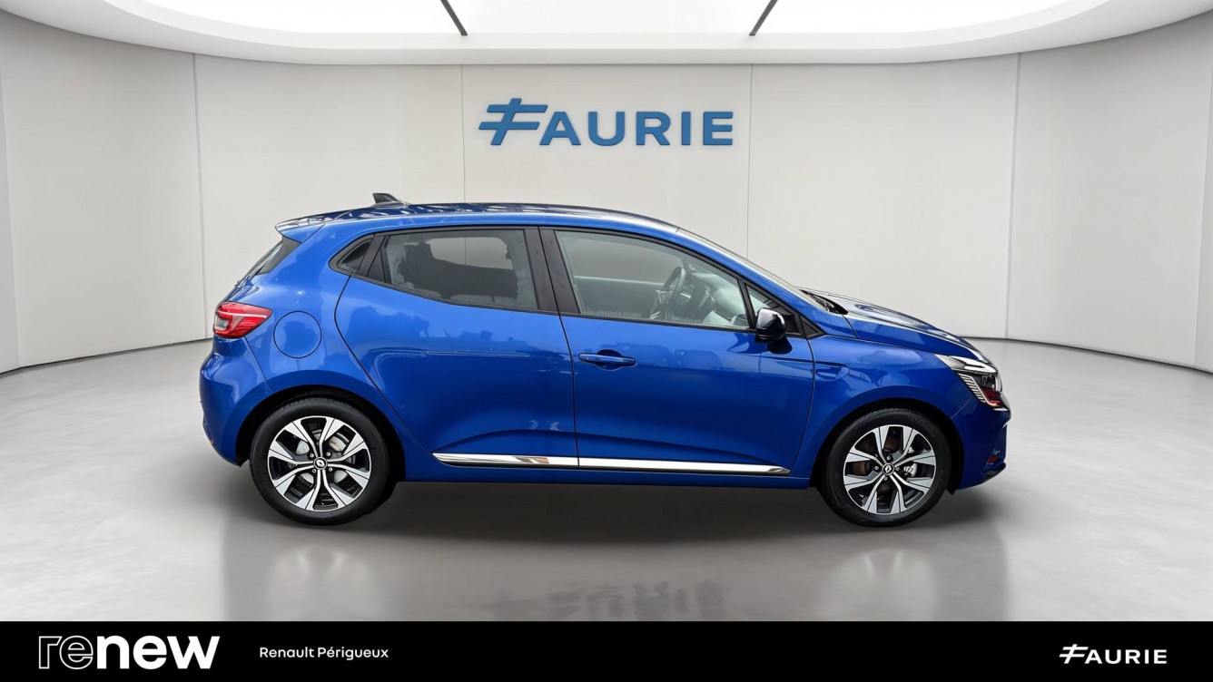 Acheter Renault Clio 5 Clio E-Tech full hybrid 145 Evolution 5p occasion dans les concessions du Groupe Faurie