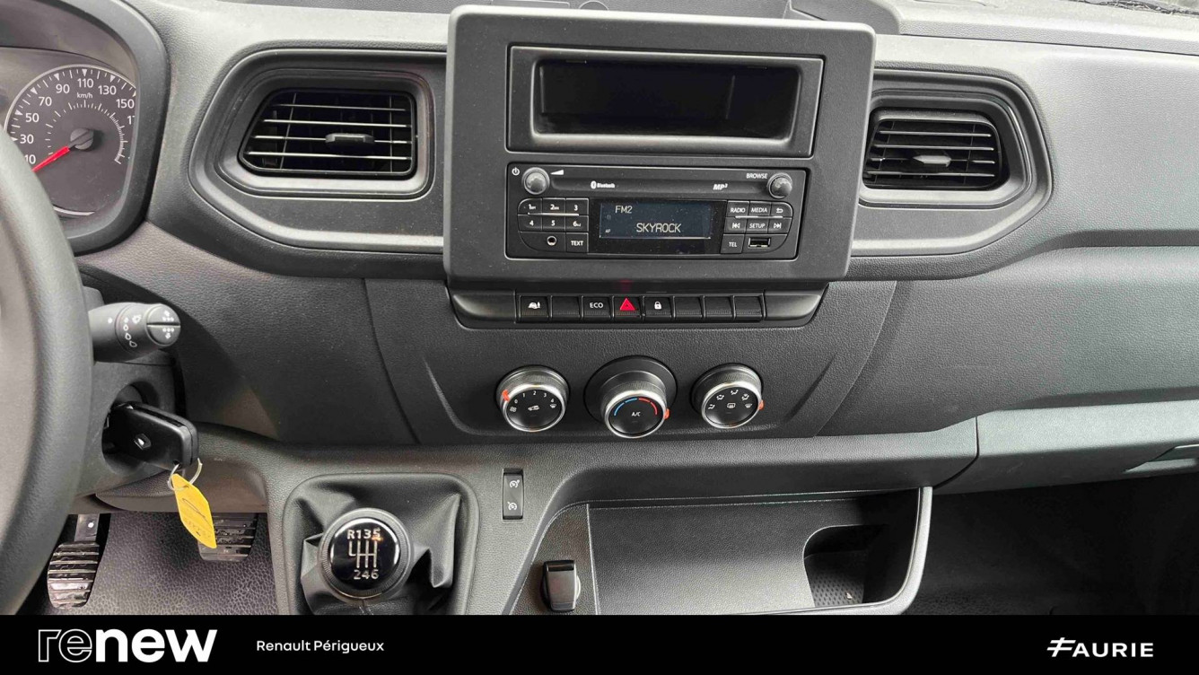 Acheter Renault Master 3 MASTER FGN TRAC F3500 L2H2 BLUE DCI 135 CONFORT 4p occasion dans les concessions du Groupe Faurie