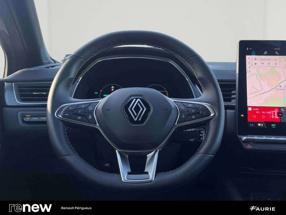 Acheter Renault Captur 2 Captur E-Tech full hybrid 145 ch esprit Alpine 5p occasion dans les concessions du Groupe Faurie