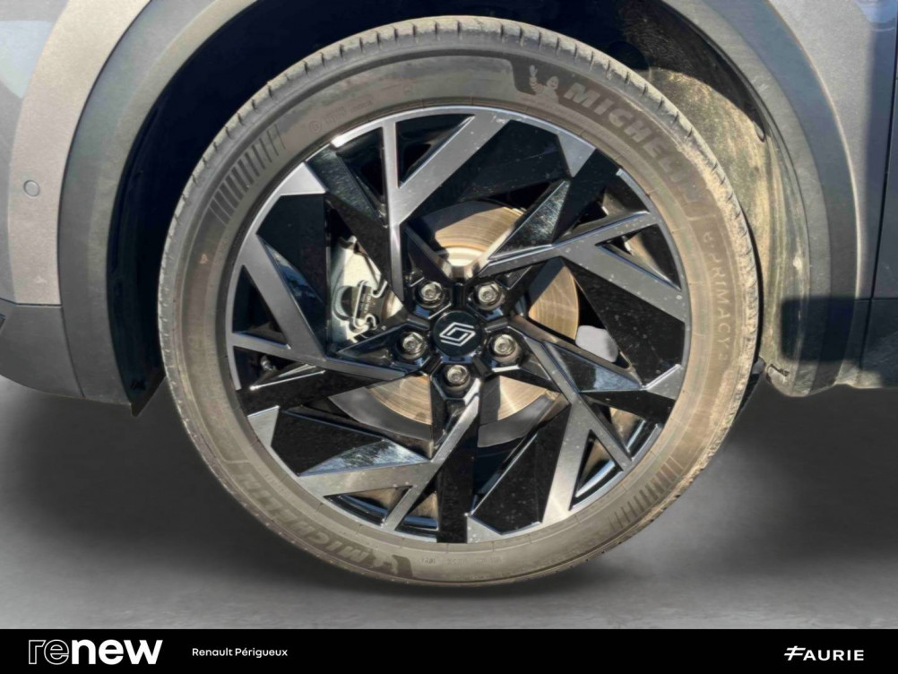 Acheter Renault Captur 2 Captur E-Tech full hybrid 145 ch esprit Alpine 5p occasion dans les concessions du Groupe Faurie