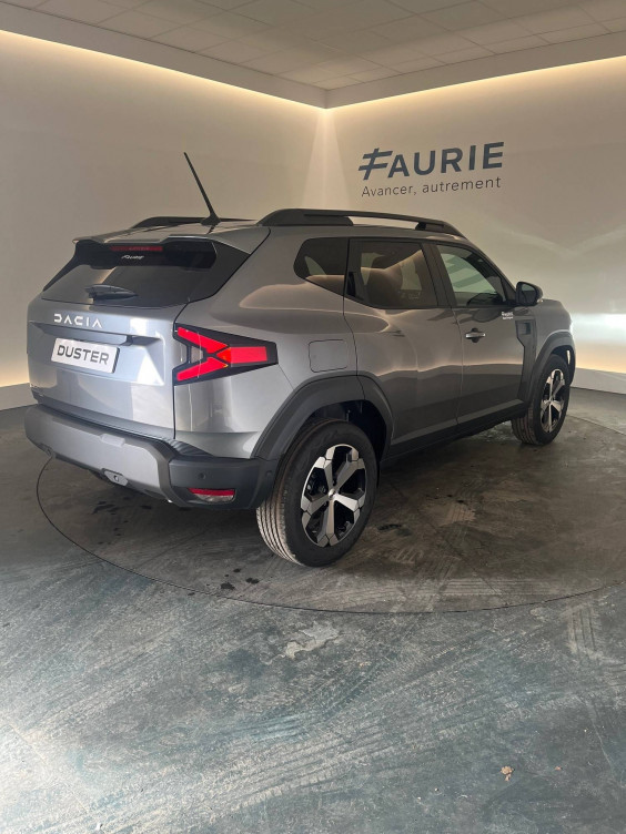 Acheter Dacia Duster Duster Hybrid 140 Journey 5p neuf dans les concessions du Groupe Faurie