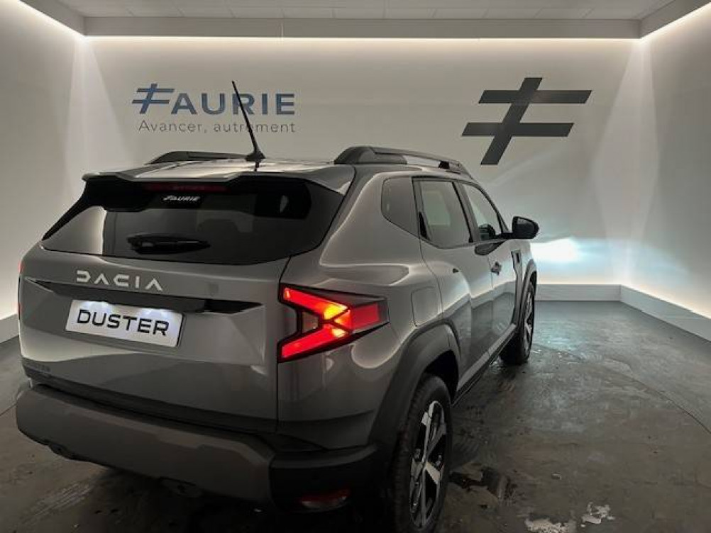 Acheter Dacia Duster Duster Hybrid 155 Journey 5p neuf dans les concessions du Groupe Faurie