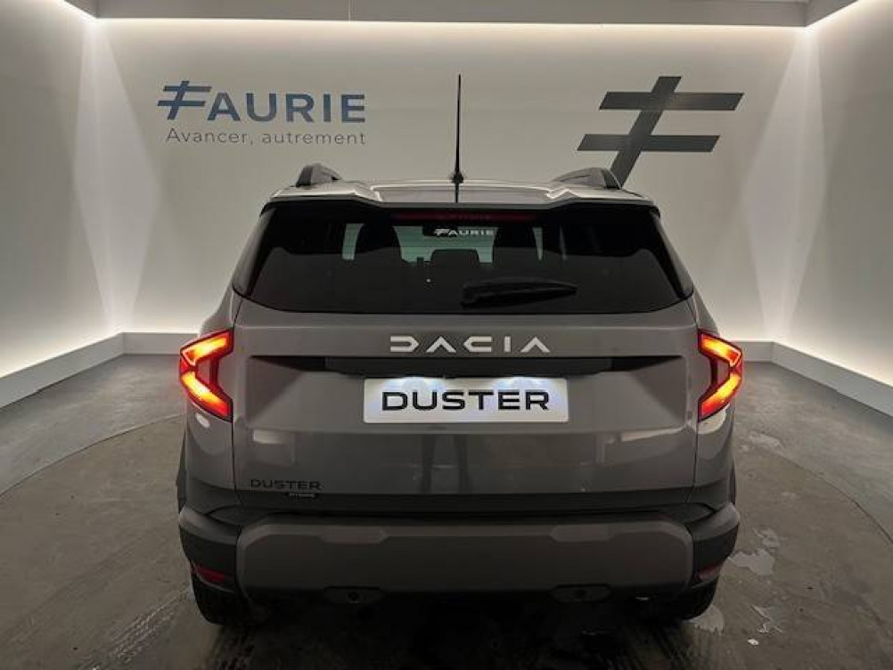 Acheter Dacia Duster Duster Hybrid 155 Journey 5p neuf dans les concessions du Groupe Faurie