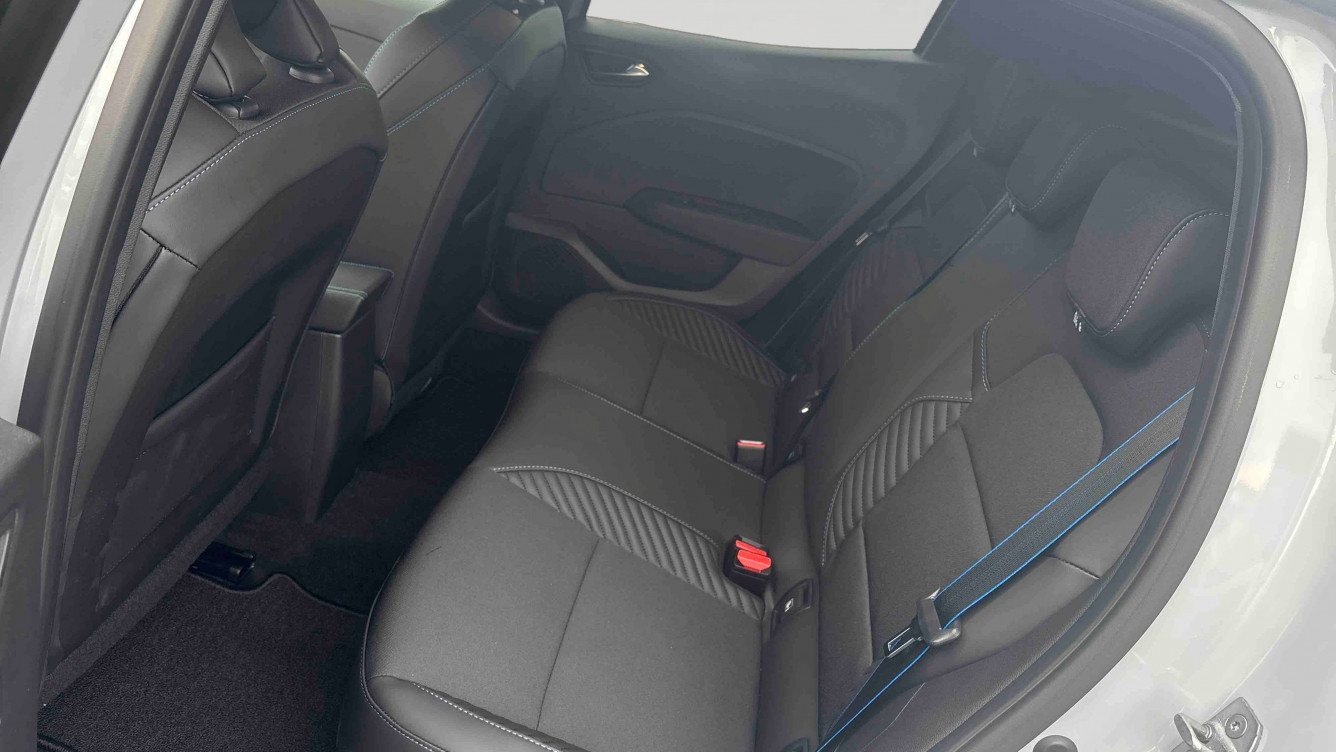 Acheter Renault Clio 5 Clio E-Tech full hybrid 145 ch GSR2 Esprit Alpine 5p neuf dans les concessions du Groupe Faurie