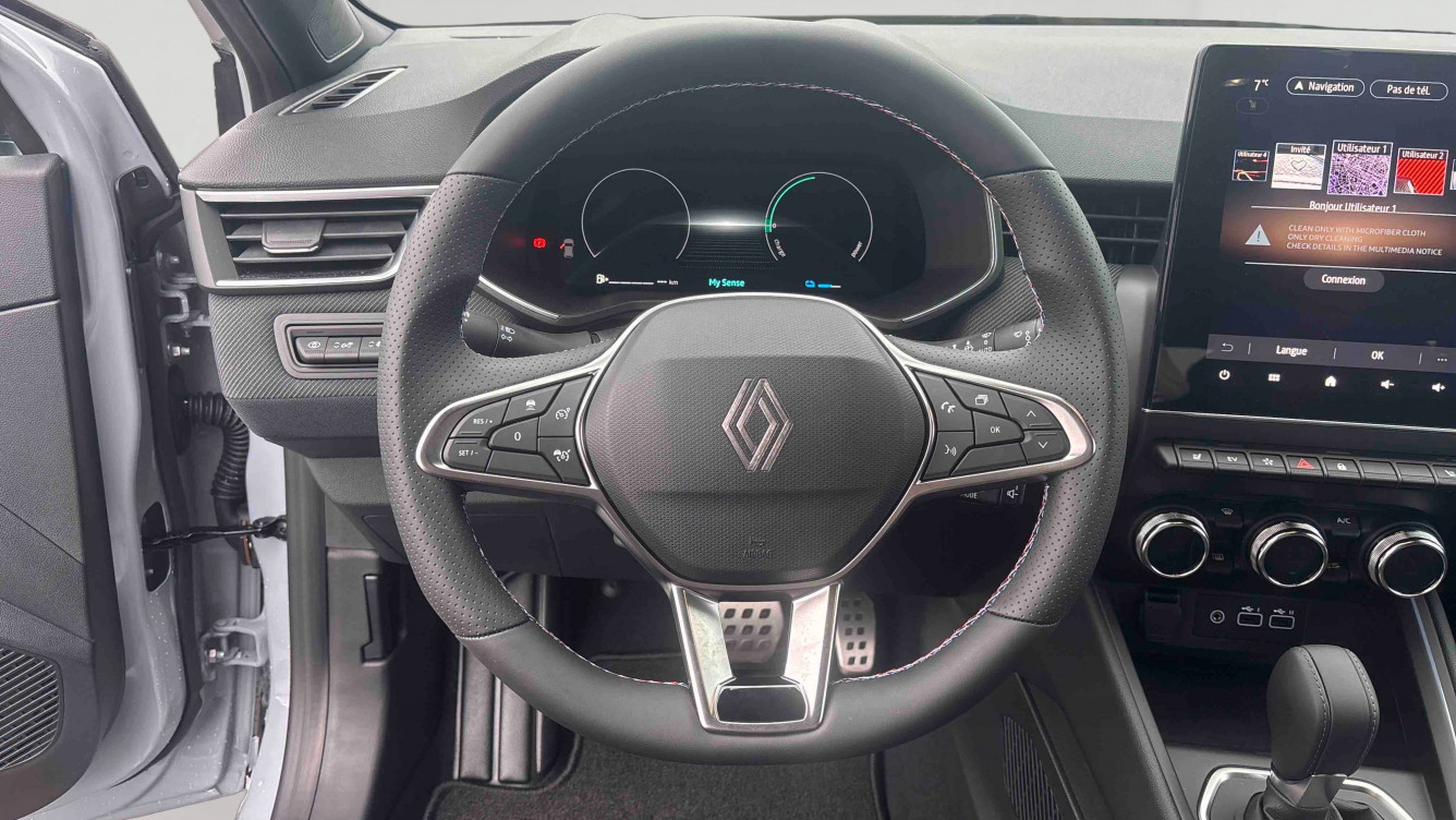 Acheter Renault Clio 5 Clio E-Tech full hybrid 145 ch GSR2 Esprit Alpine 5p neuf dans les concessions du Groupe Faurie