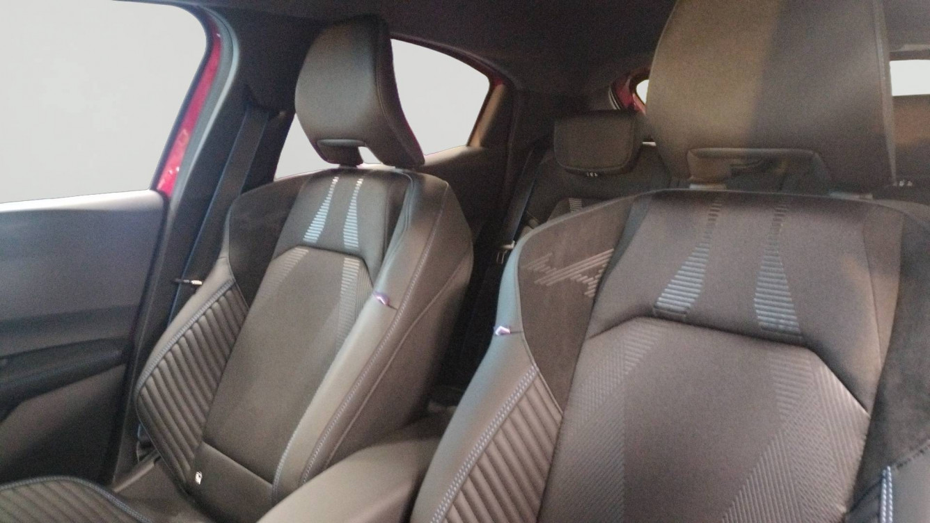 Acheter Renault Clio 6 Clio E-Tech full hybrid 160 ch esprit Alpine 5p neuf dans les concessions du Groupe Faurie