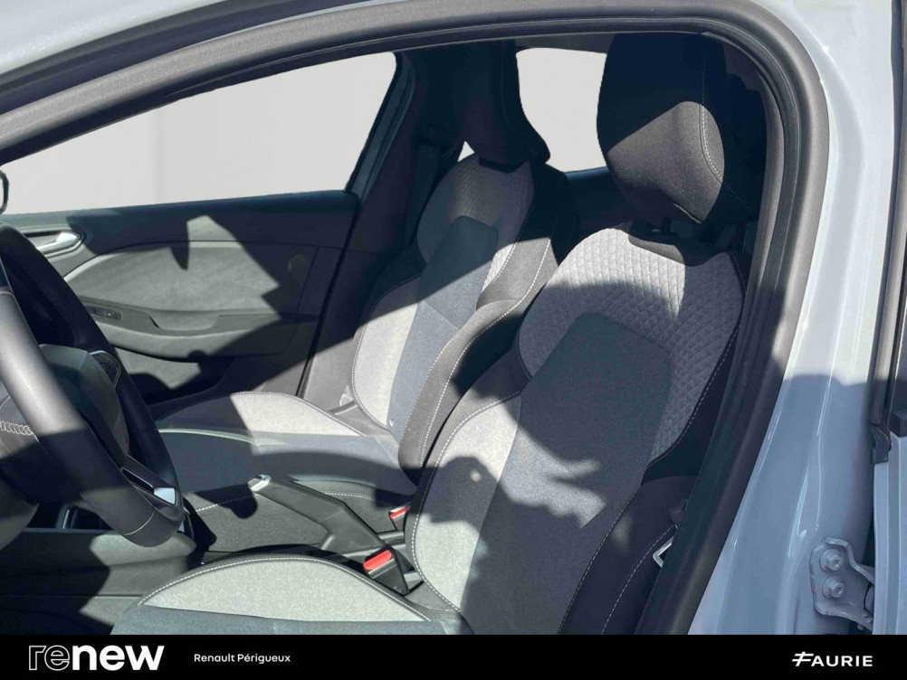 Acheter Renault Clio 5 Clio Blue dCi 100 ch GSR2 Evolution 5p occasion dans les concessions du Groupe Faurie