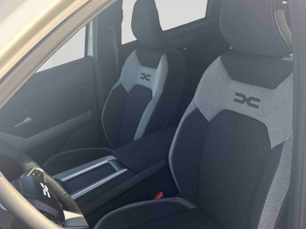 Acheter Dacia Bigster Bigster Hybrid 155 Journey 5p neuf dans les concessions du Groupe Faurie