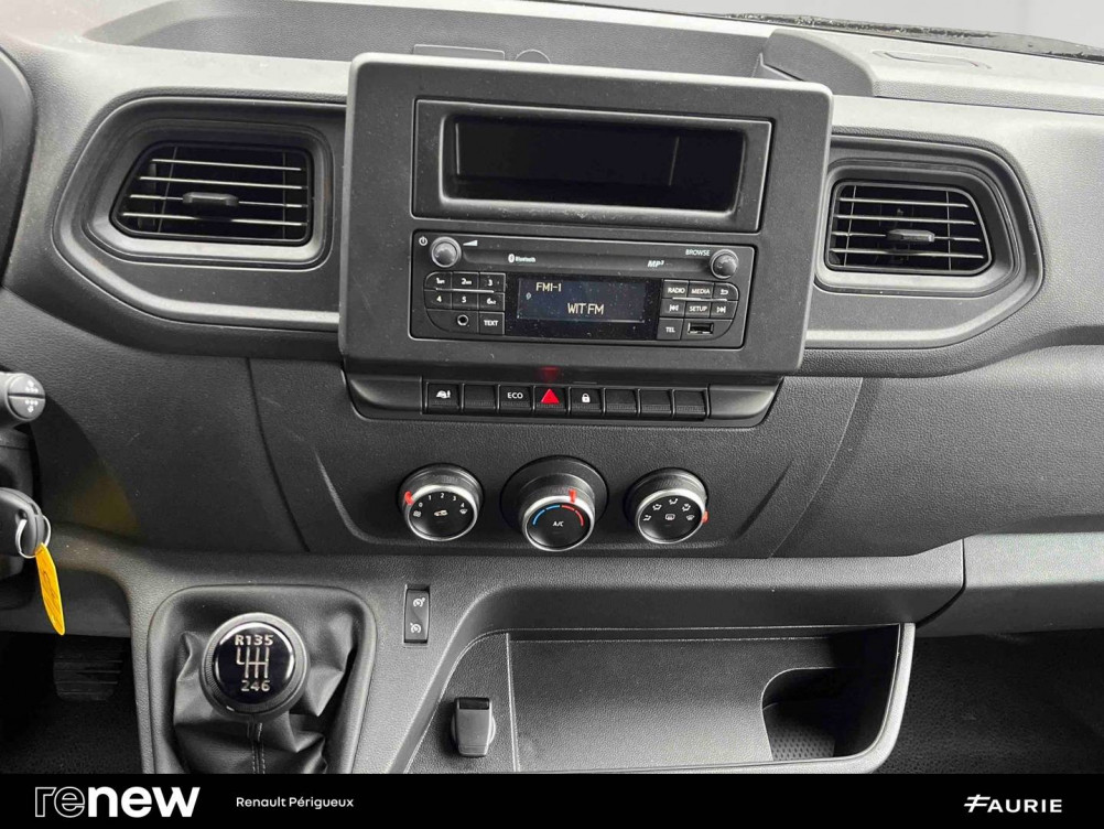 Acheter Renault Master 3 MASTER FGN TRAC F3500 L2H2 BLUE DCI 135 CONFORT 4p occasion dans les concessions du Groupe Faurie