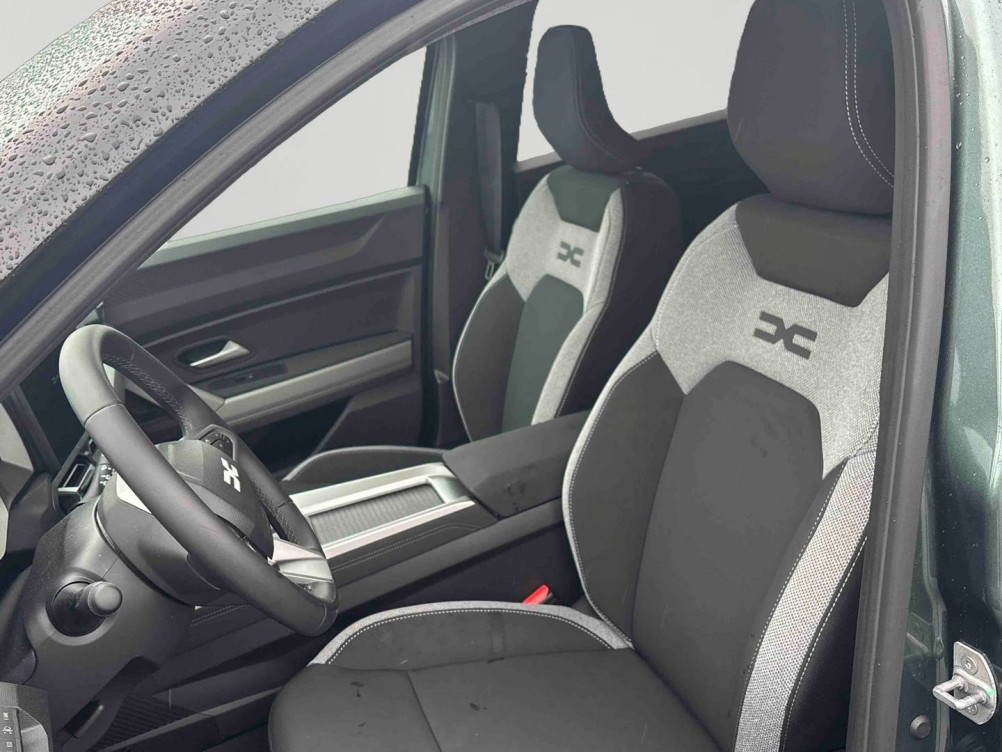 Acheter Dacia Bigster Bigster Hybrid 155 Journey 5p neuf dans les concessions du Groupe Faurie