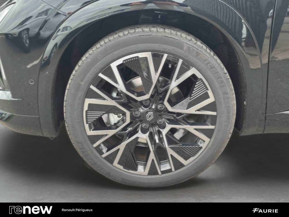 Acheter Renault Austral Austral full hybrid E-Tech 200 ch Esprit Alpine 5p occasion dans les concessions du Groupe Faurie