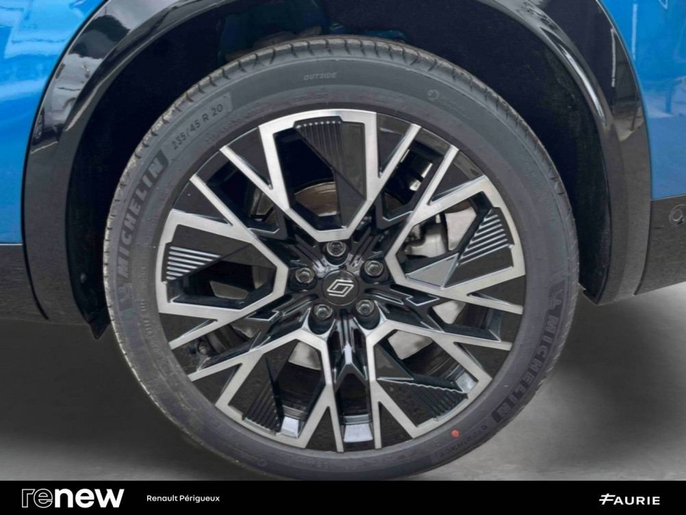 Acheter Renault Austral Austral full hybrid E-Tech 200 ch Esprit Alpine 5p occasion dans les concessions du Groupe Faurie