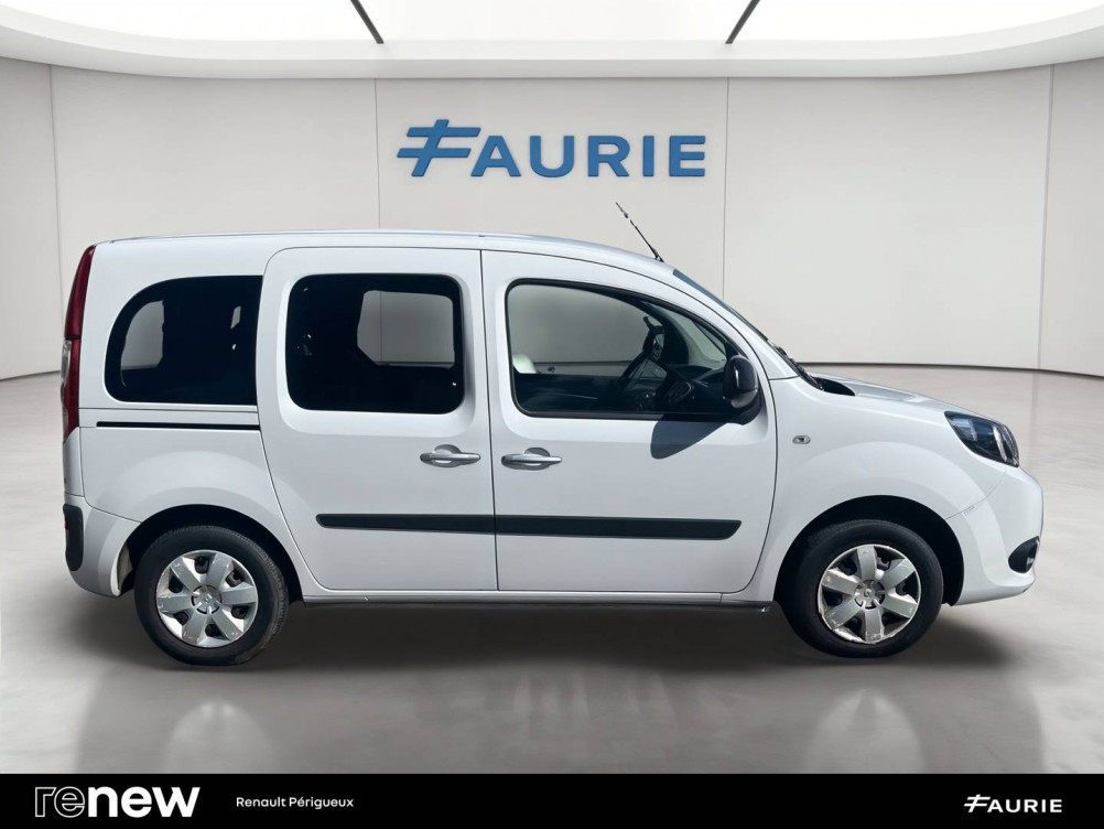 Acheter Renault Kangoo 2 Kangoo Blue dCi 95 Business 5p occasion dans les concessions du Groupe Faurie