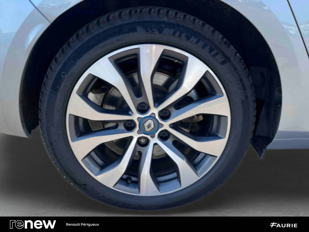 Acheter Renault Megane 4 Mégane IV Estate E-TECH Plug-In Hybride 160 Intens 5p occasion dans les concessions du Groupe Faurie