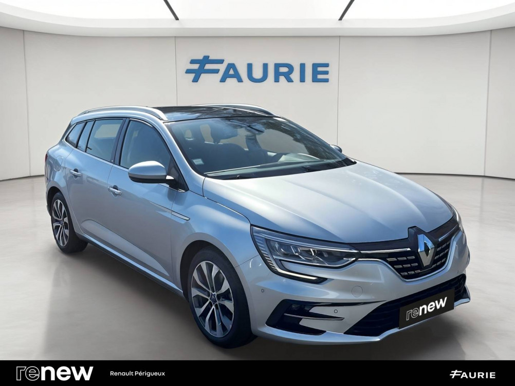 Acheter Renault Megane 4 Mégane IV Estate E-TECH Plug-In Hybride 160 Intens 5p occasion dans les concessions du Groupe Faurie