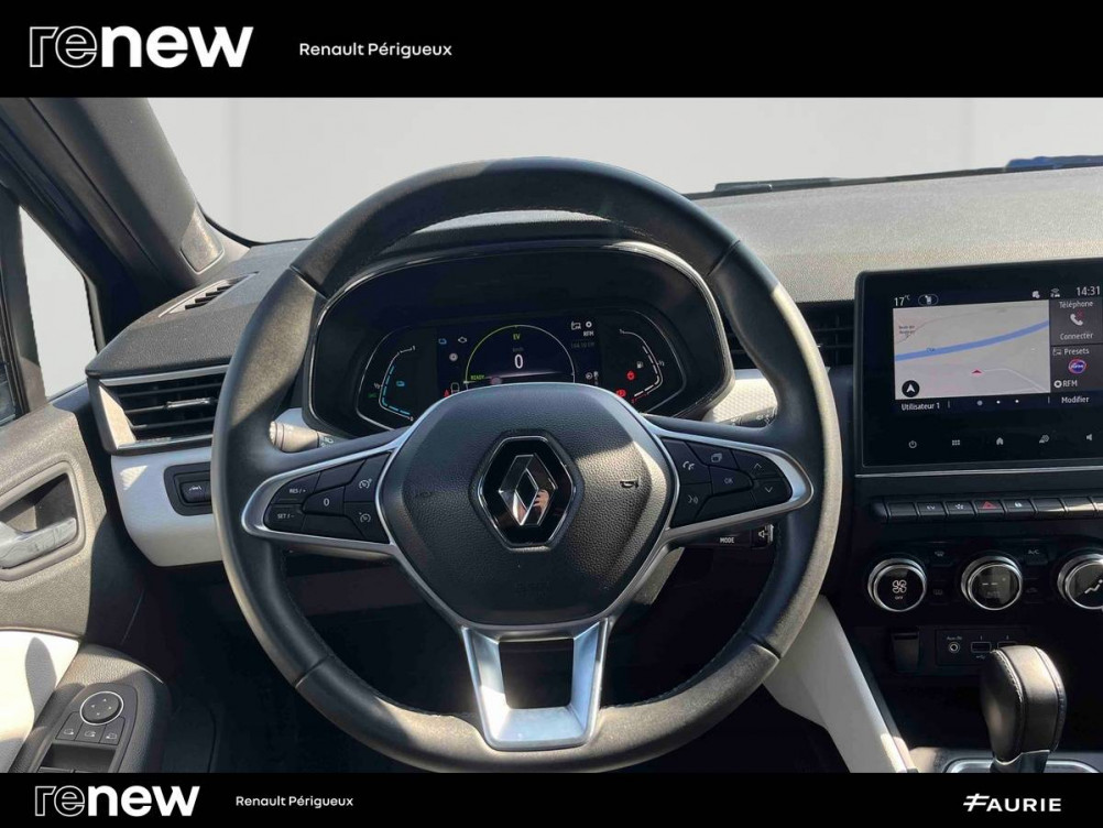 Acheter Renault Clio 5 Clio E-Tech full hybrid 145 Techno 5p occasion dans les concessions du Groupe Faurie