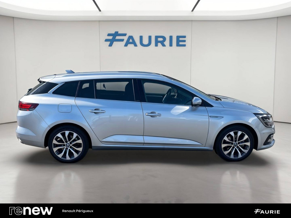 Acheter Renault Megane 4 Mégane IV Estate E-TECH Plug-In Hybride 160 Intens 5p occasion dans les concessions du Groupe Faurie