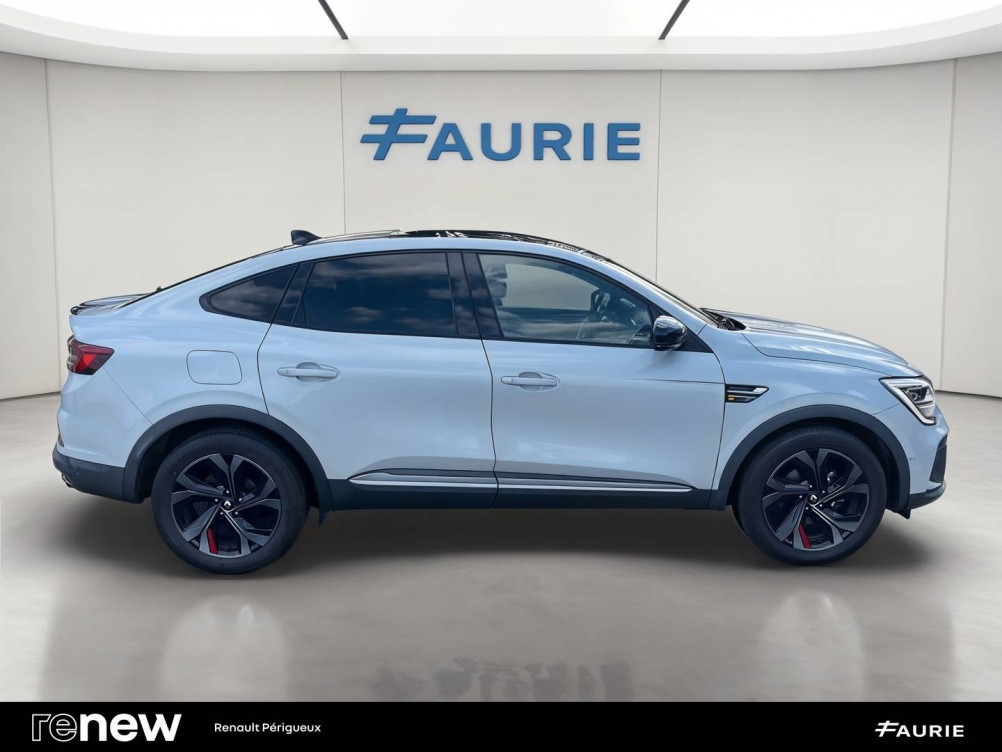 Acheter Renault Arkana Arkana E-Tech 145 - 21B R.S. Line 5p occasion dans les concessions du Groupe Faurie