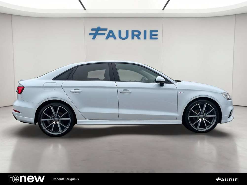 Acheter Audi A3 A3 Berline 1.5 TFSI CoD 150 S tronic 7 Design Luxe 4p occasion dans les concessions du Groupe Faurie
