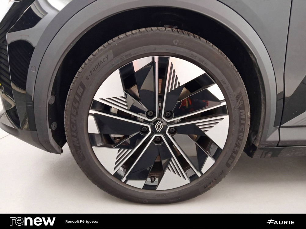 Acheter Renault Scenic 5 Scenic E-Tech electrique 220 ch grande autonomie Techno 5p occasion dans les concessions du Groupe Faurie