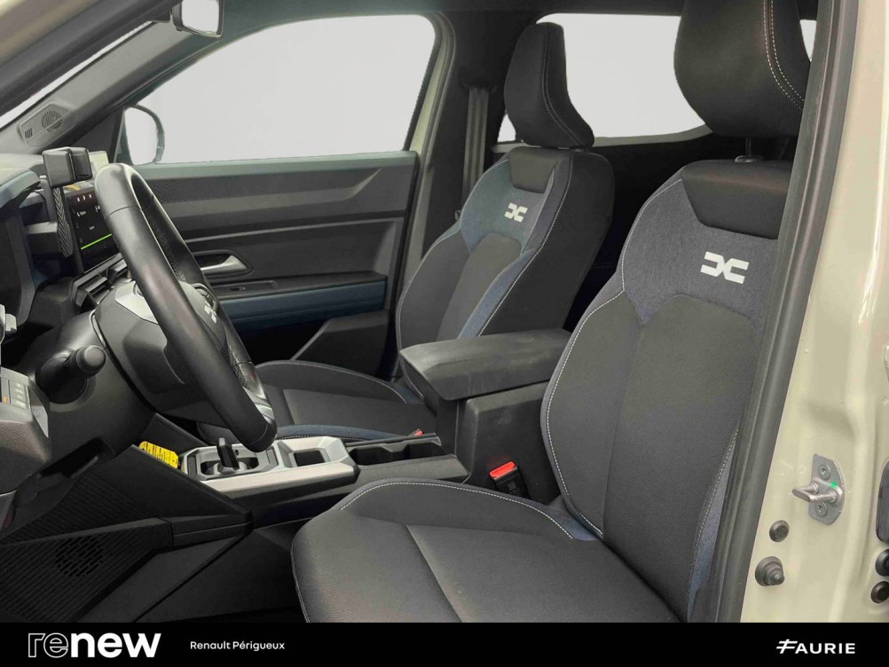 Acheter Dacia Duster Duster Hybrid 140 Journey 5p occasion dans les concessions du Groupe Faurie