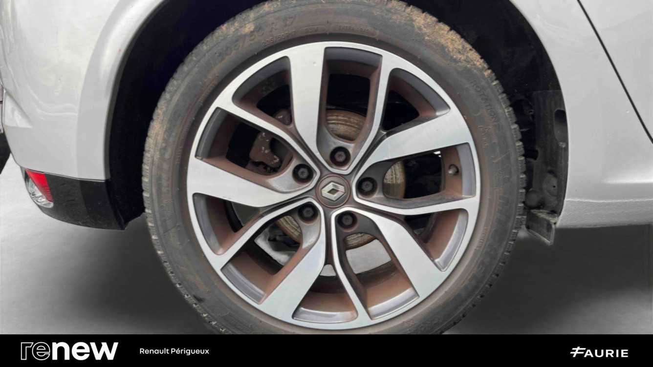 Acheter Renault Megane 4 Mégane IV Berline dCi 130 Energy Intens 5p occasion dans les concessions du Groupe Faurie