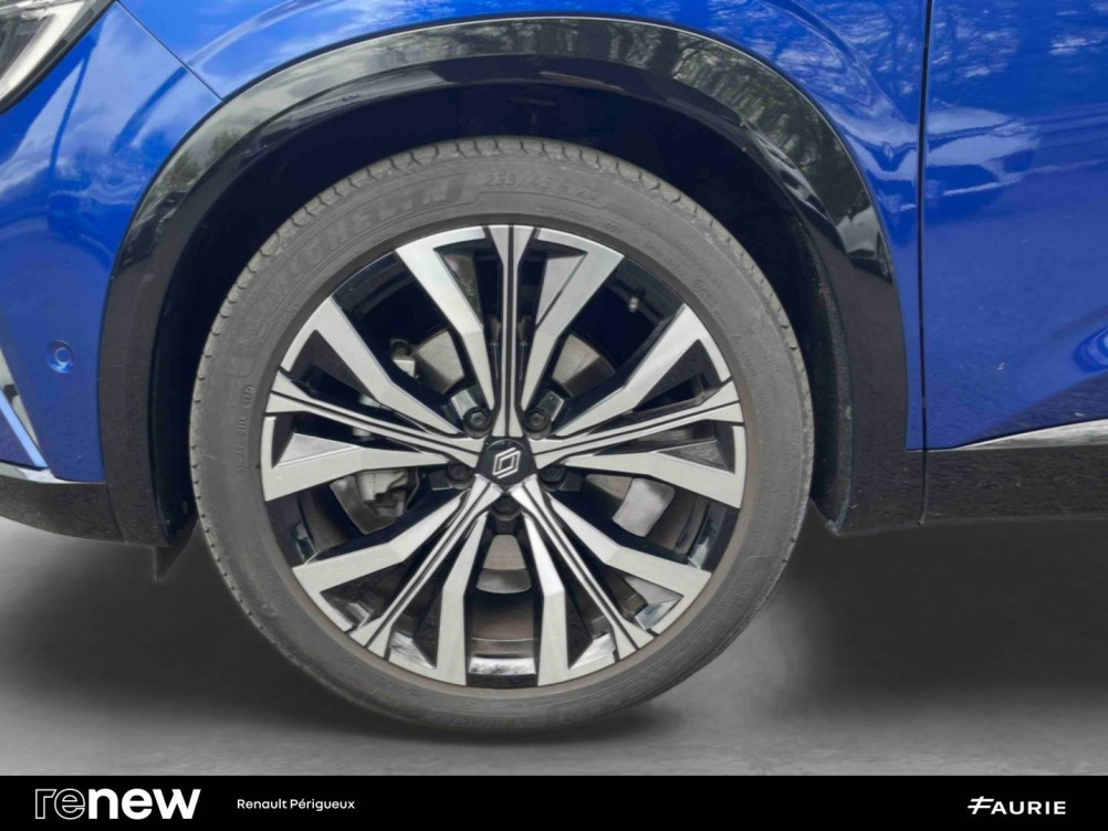 Acheter Renault Austral Austral E-Tech full hybrid 200 GSR2 Iconic 5p occasion dans les concessions du Groupe Faurie