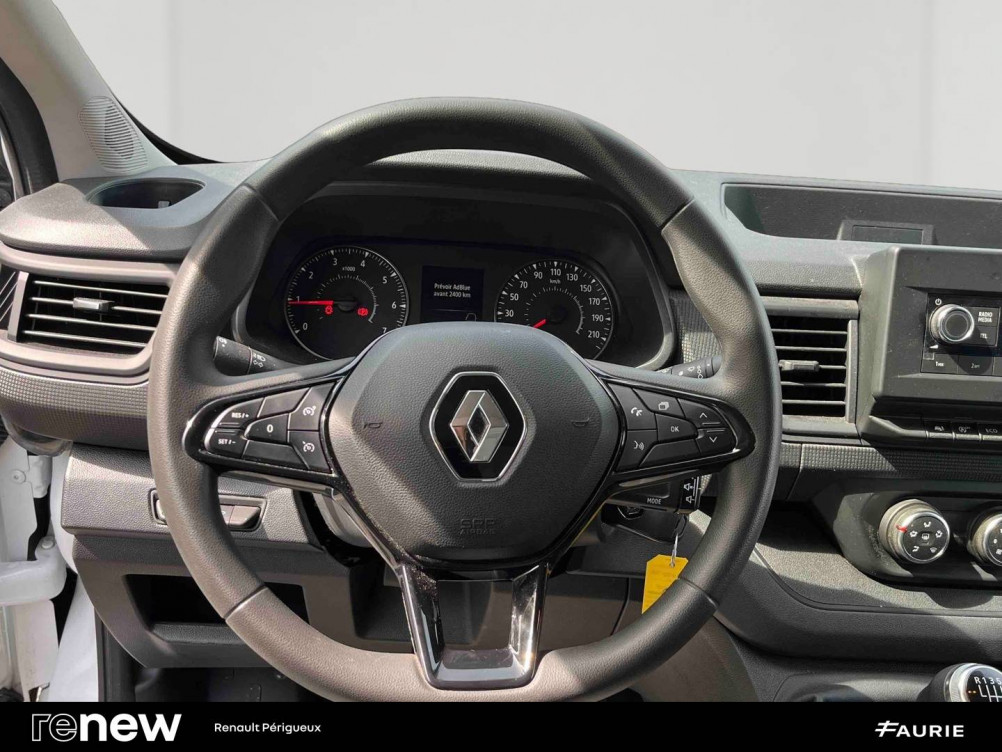 Acheter Renault Trafic 3 TRAFIC FG BLUE DCI 130 L1H1 3T GSR2 ADVANCE 4p occasion dans les concessions du Groupe Faurie