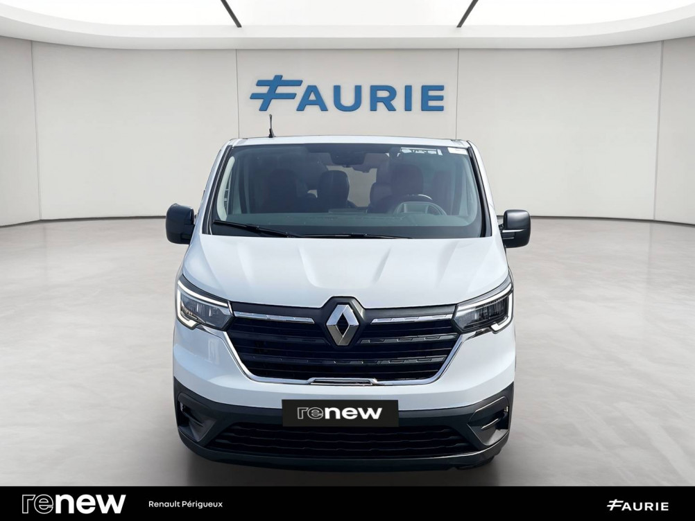 Acheter Renault Trafic 3 TRAFIC FG BLUE DCI 130 L1H1 3T GSR2 ADVANCE 4p occasion dans les concessions du Groupe Faurie