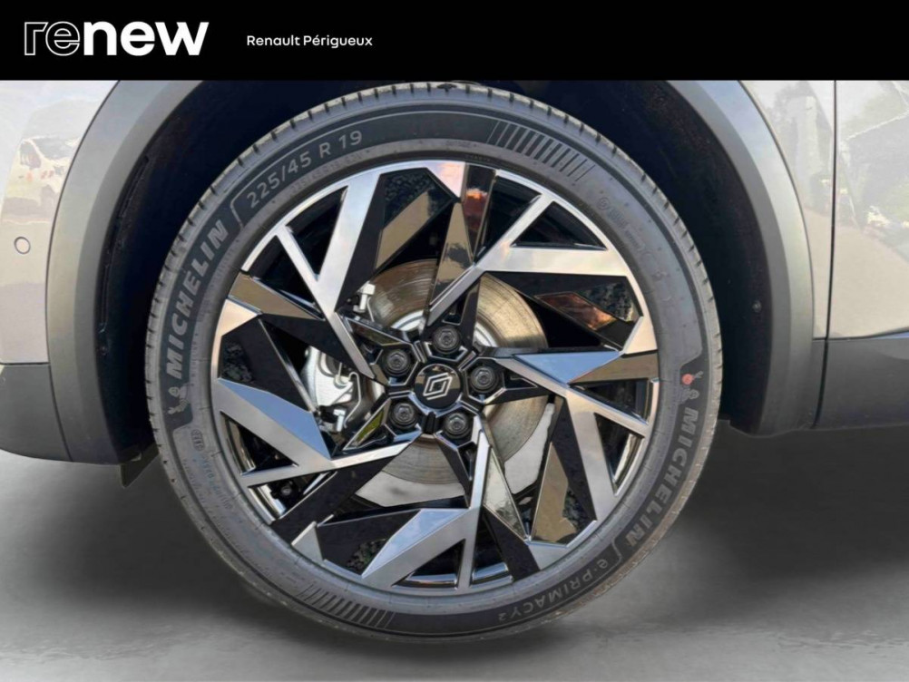 Acheter Renault Captur 2 Captur E-Tech full hybrid 160 ch esprit Alpine 5p neuf dans les concessions du Groupe Faurie