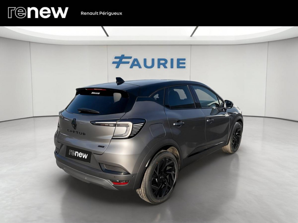Acheter Renault Captur 2 Captur E-Tech full hybrid 160 ch esprit Alpine 5p neuf dans les concessions du Groupe Faurie