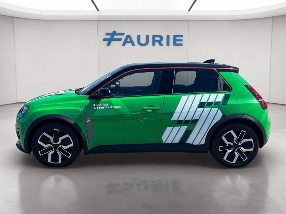 Acheter Renault Renault 5 Renault 5 E-Tech Electrique 120 ch autonomie urbaine Techno 5p neuf dans les concessions du Groupe Faurie