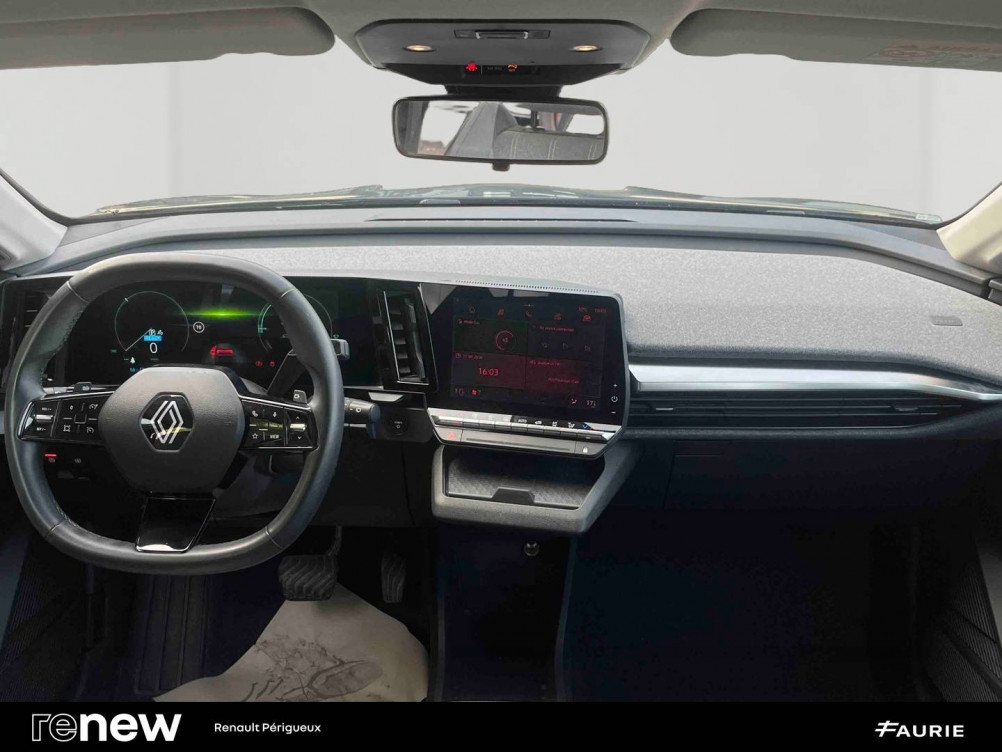 Acheter Renault Megane E-Tech Megane E-Tech EV40 130ch standard charge Equilibre 5p occasion dans les concessions du Groupe Faurie