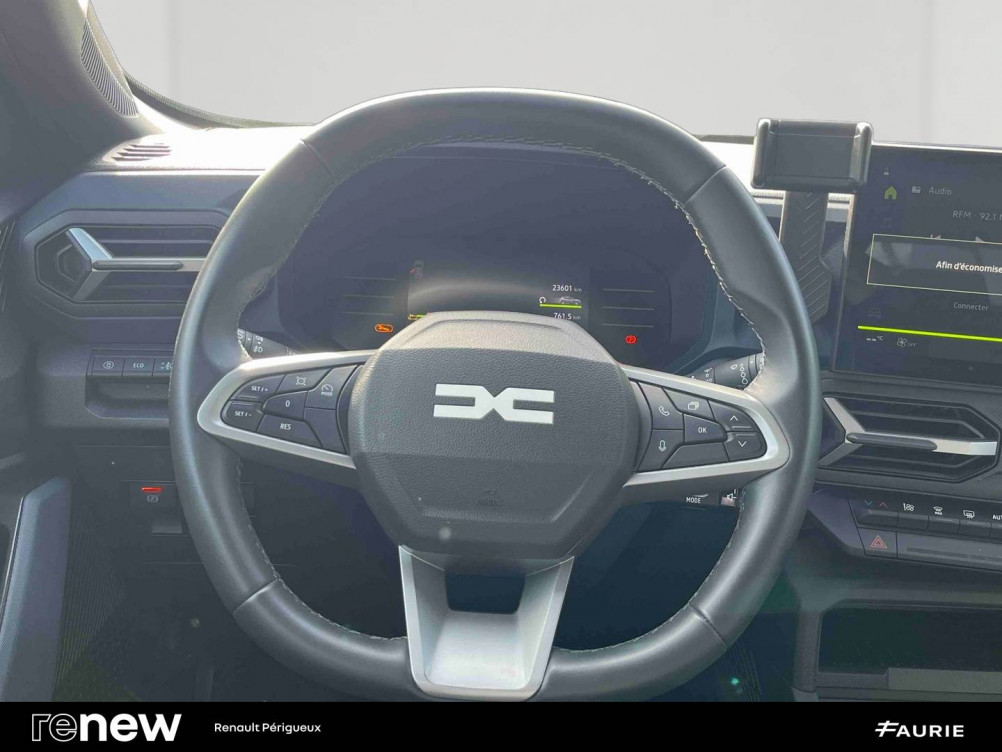 Acheter Dacia Duster Duster Hybrid 140 Journey 5p occasion dans les concessions du Groupe Faurie