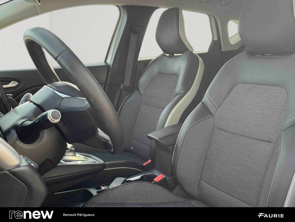 Acheter Renault Captur 2 Captur E-Tech Plug-in 160 - 21 Intens 5p occasion dans les concessions du Groupe Faurie
