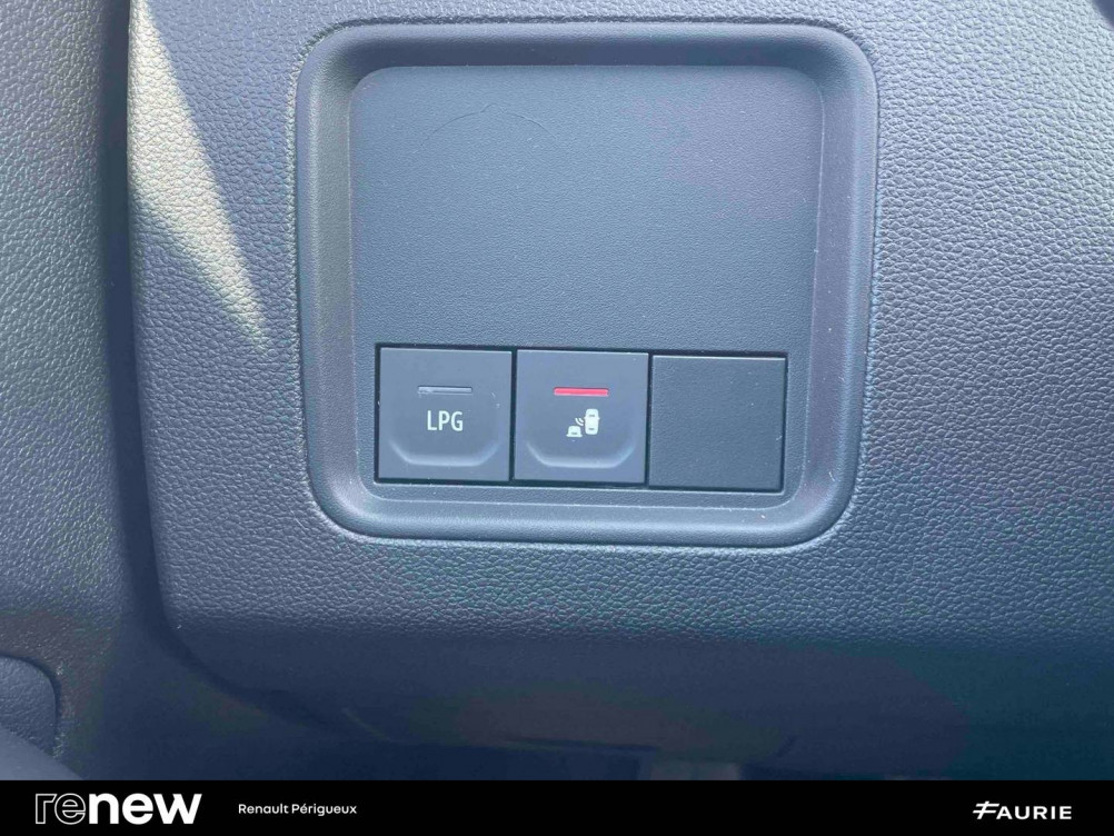 Acheter Dacia Duster Duster ECO-G 100 4x2 Journey + 5p occasion dans les concessions du Groupe Faurie