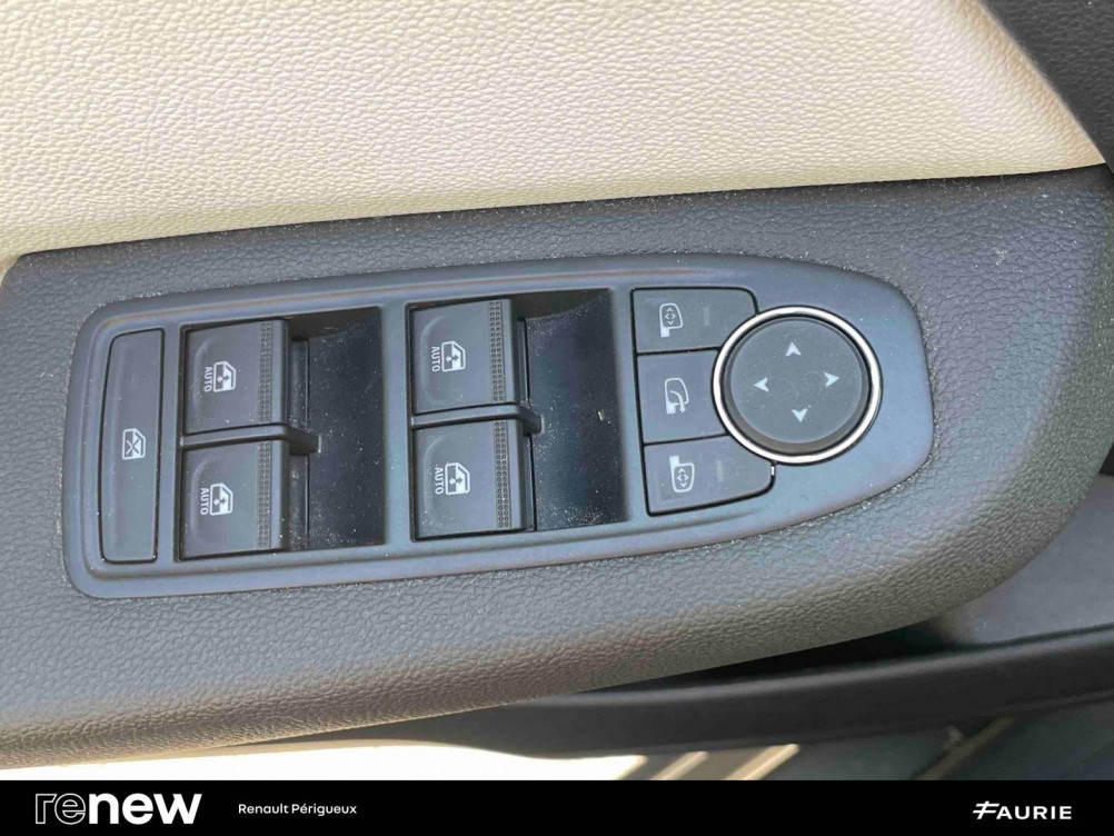 Acheter Renault Clio 5 Clio E-Tech hybride 145 Techno 5p occasion dans les concessions du Groupe Faurie