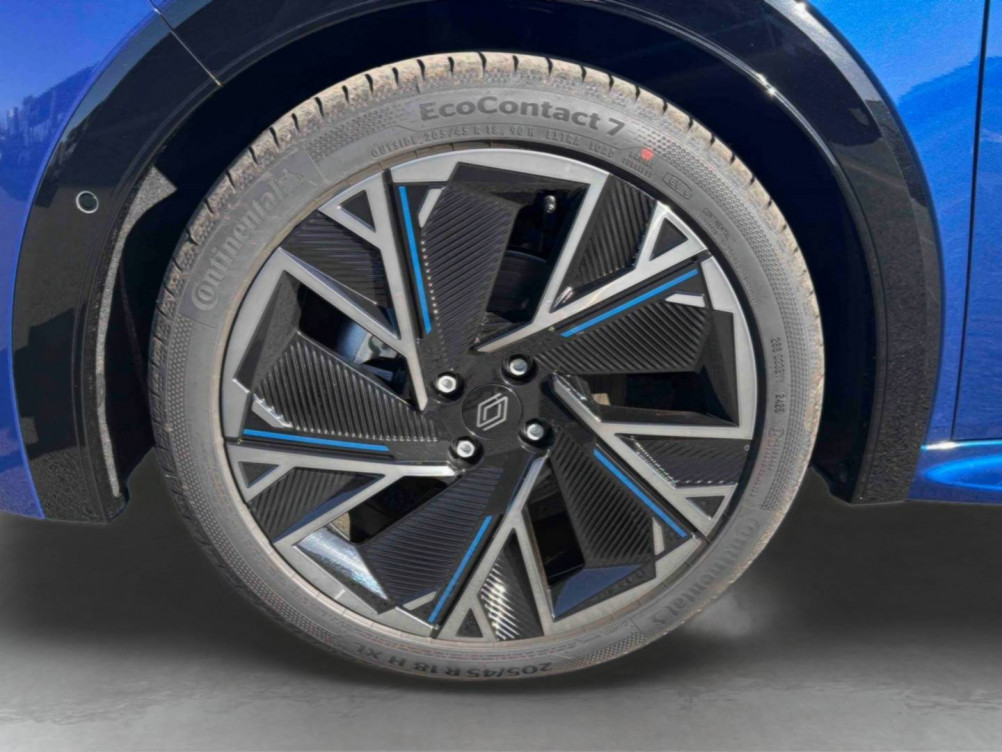 Acheter Renault Clio 6 Clio E-Tech full hybrid 160 ch esprit Alpine 5p neuf dans les concessions du Groupe Faurie