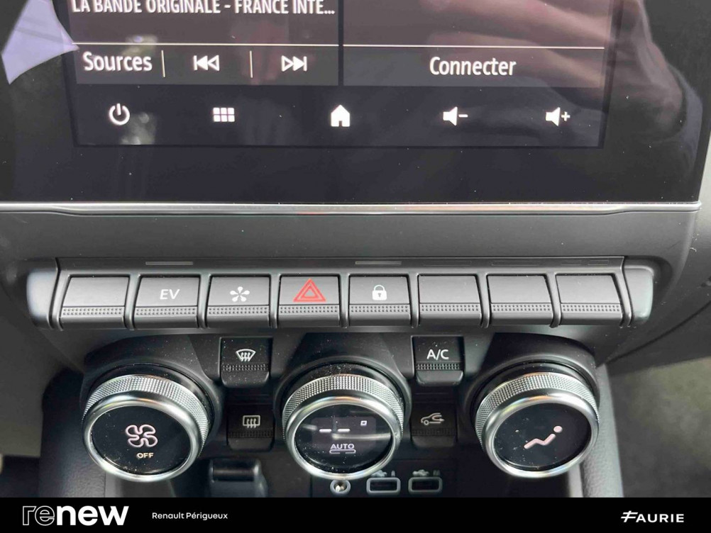 Acheter Renault Captur 2 Captur E-Tech full hybrid 145 Iconic 5p occasion dans les concessions du Groupe Faurie