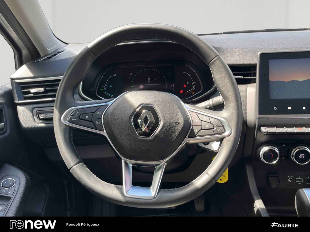 Acheter Renault Clio 5 Clio E-Tech 140 Business 5p occasion dans les concessions du Groupe Faurie