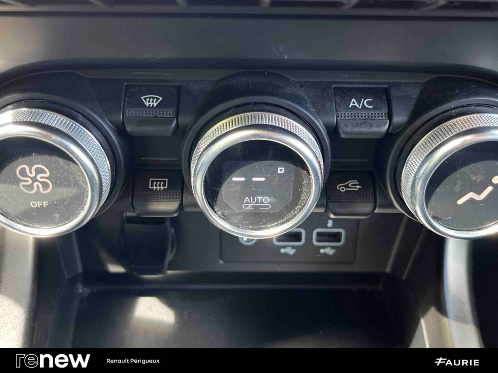 Acheter Renault Arkana Arkana E-Tech 145 Business 5p occasion dans les concessions du Groupe Faurie