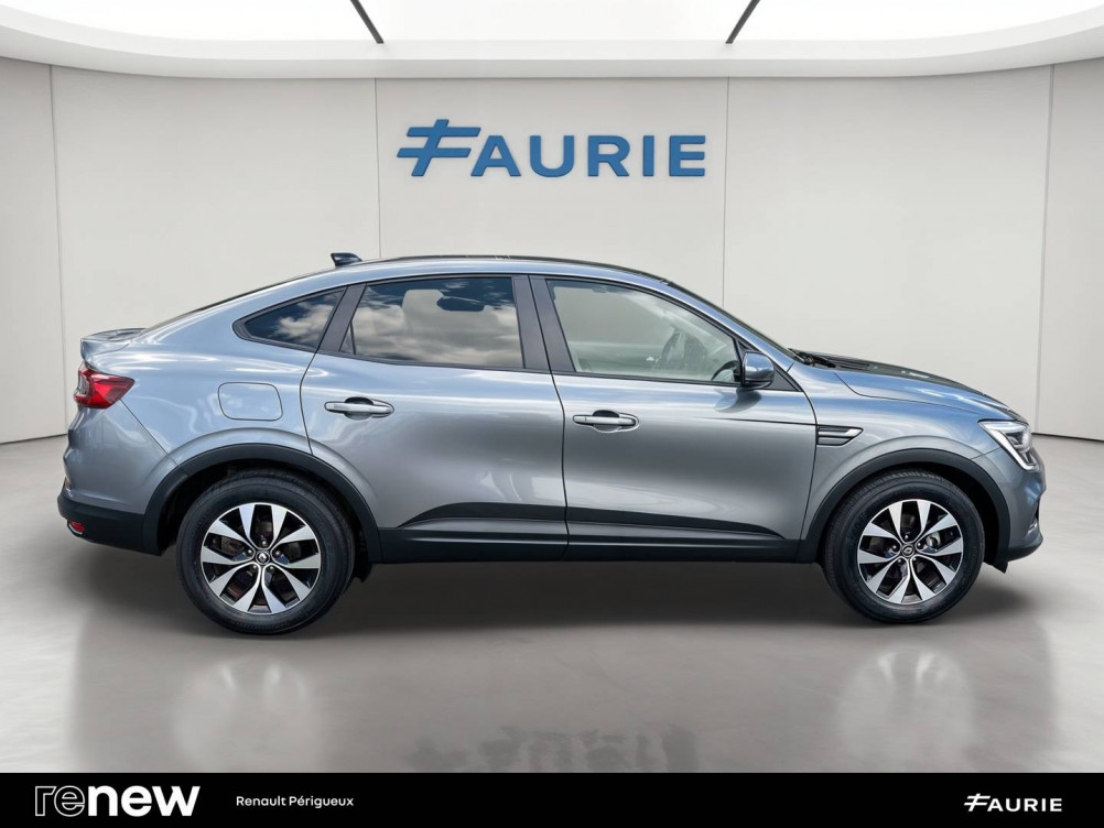 Acheter Renault Arkana Arkana E-Tech 145 Business 5p occasion dans les concessions du Groupe Faurie