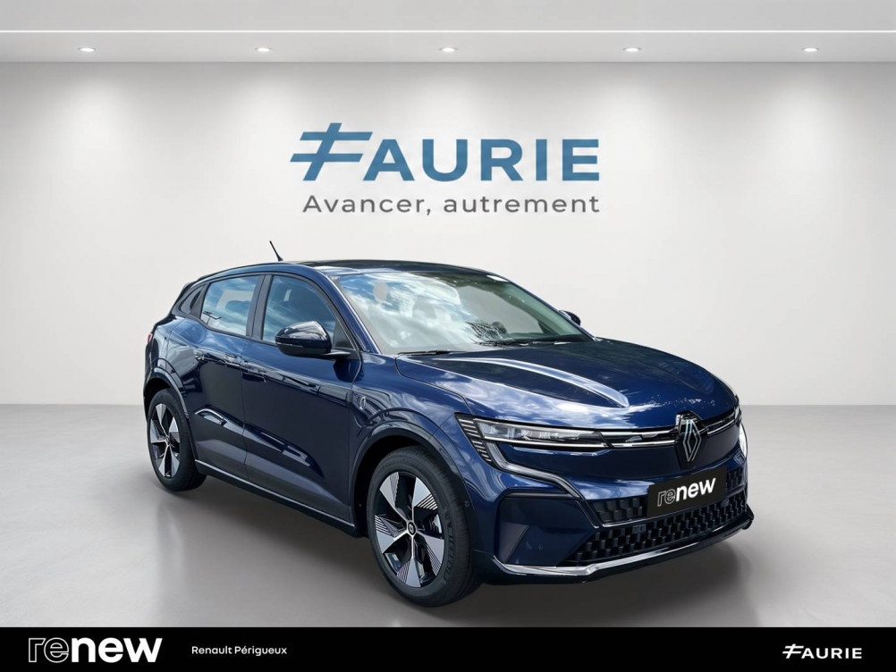 Acheter Renault Megane E-Tech Megane E-Tech EV40 130ch standard charge Equilibre 5p occasion dans les concessions du Groupe Faurie