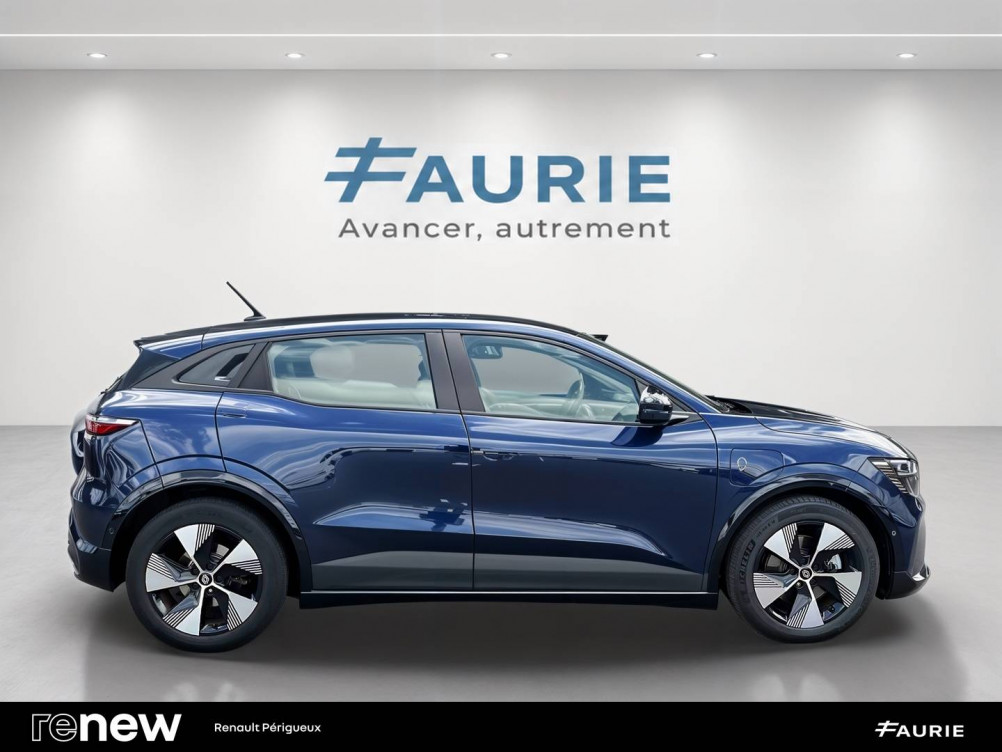 Acheter Renault Megane E-Tech Megane E-Tech EV40 130ch standard charge Equilibre 5p occasion dans les concessions du Groupe Faurie